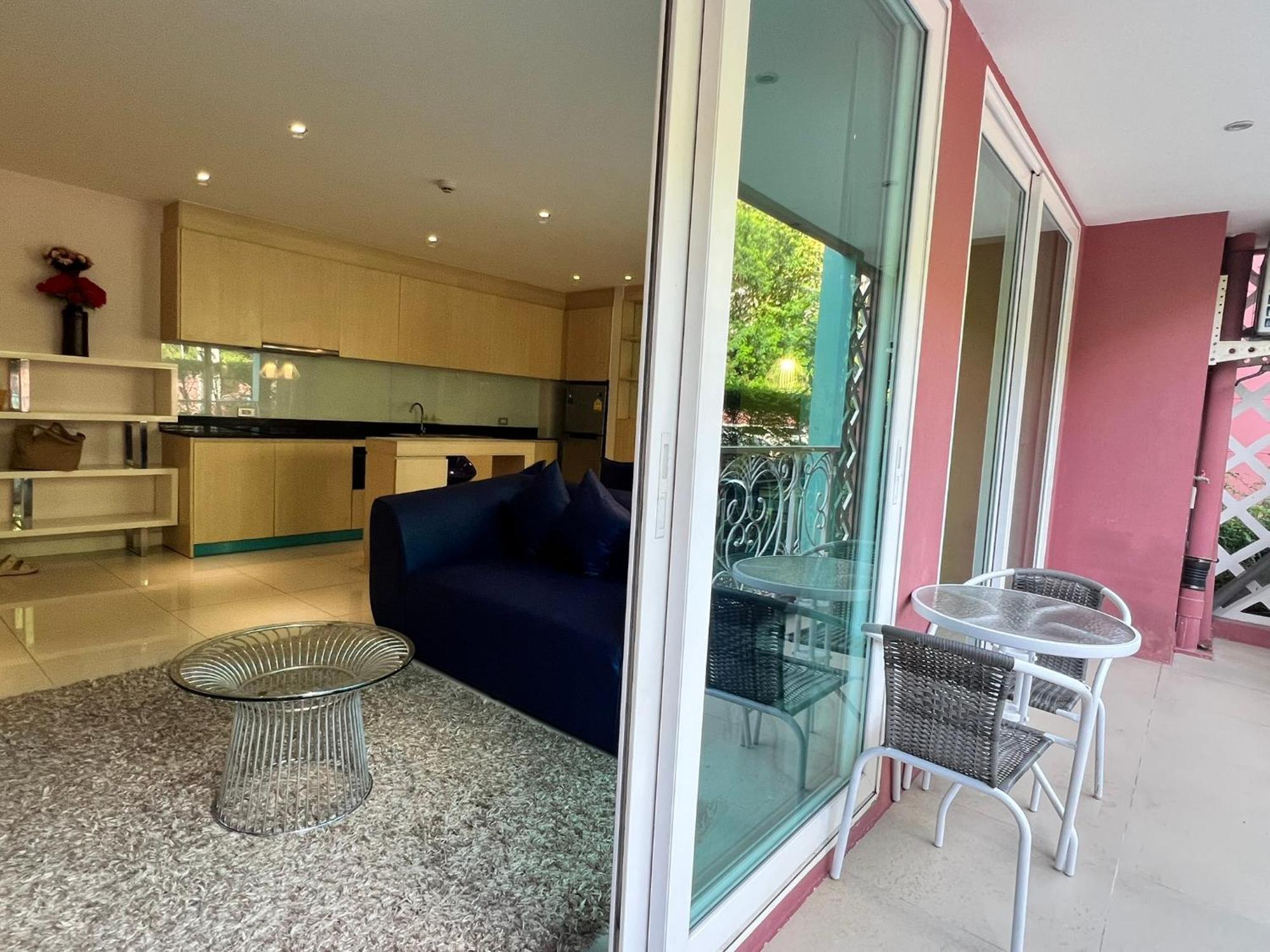 Aparthotel Grande Cariibbean Pattaya By Thita Extérieur photo